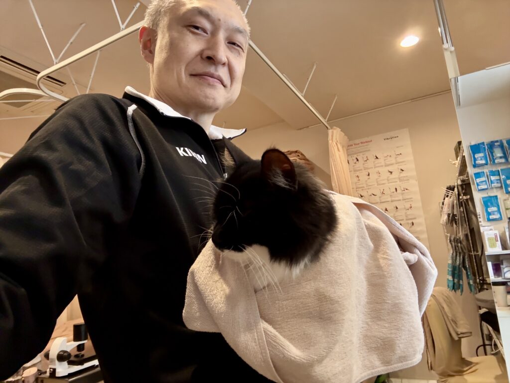 板橋の整体アトリエ整骨院の原島とおこめの写真