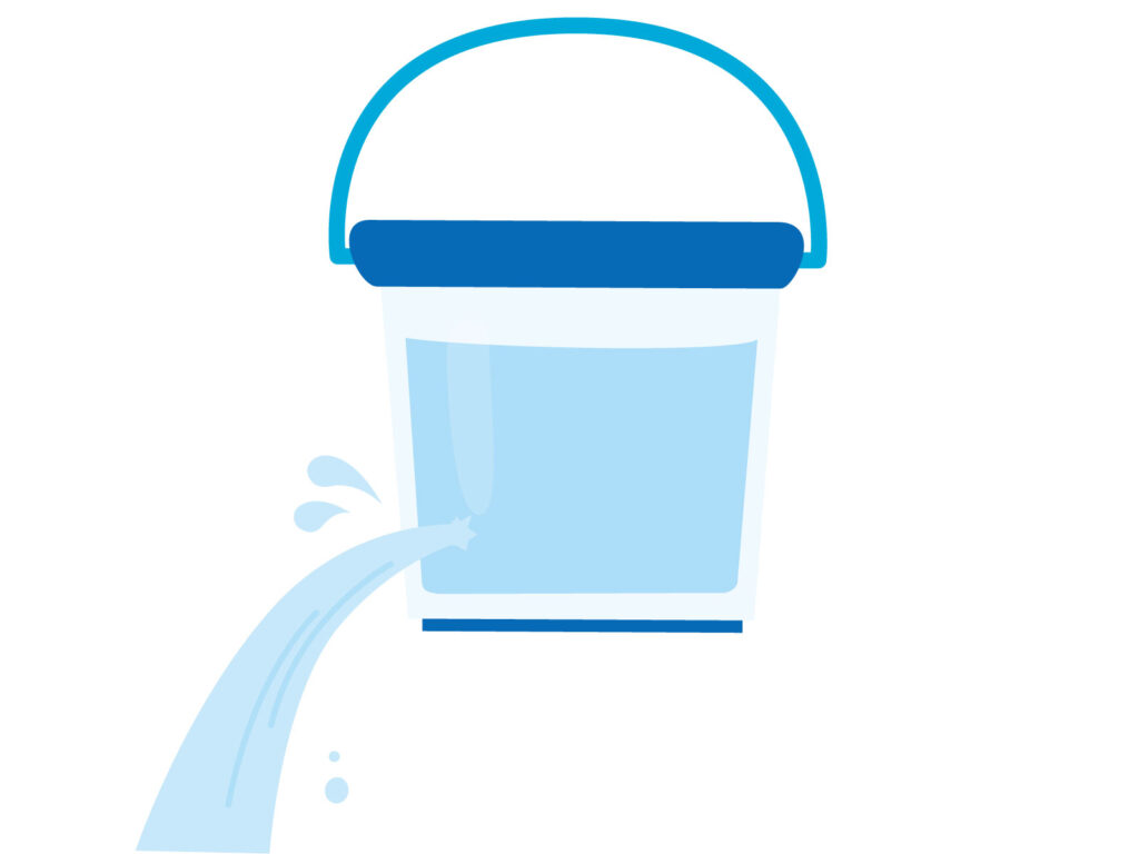 板橋の整体アトリエ整骨院の穴の空いたバケツから水が漏れる画像